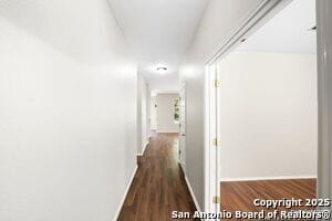 Foto del edificio - 8627 Tioga Pass