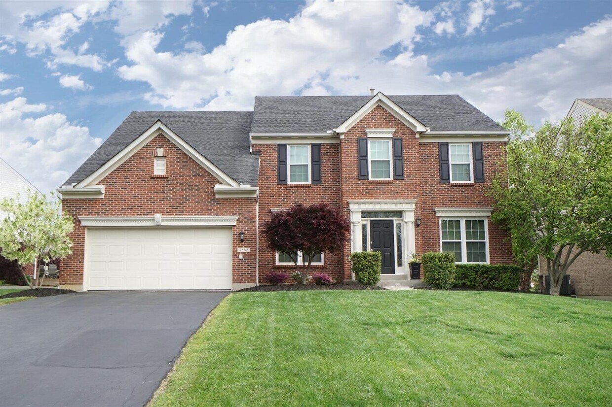 Primary Photo - 7882 Yellowwood Dr