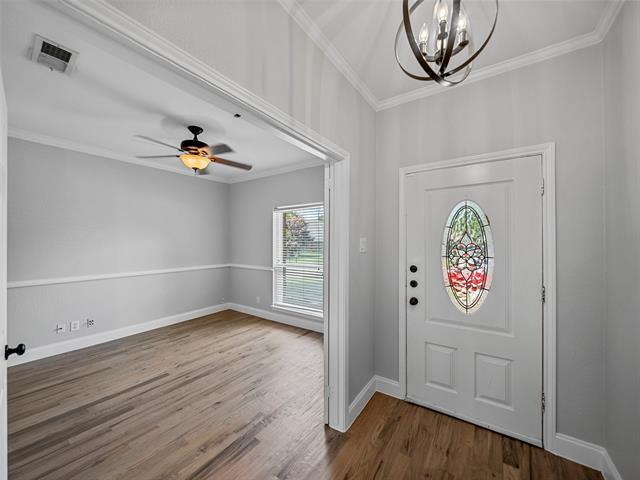 Building Photo - 4636 Versailles Ln