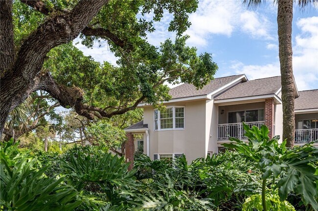 Foto del edificio - 101 Park Shores Cir