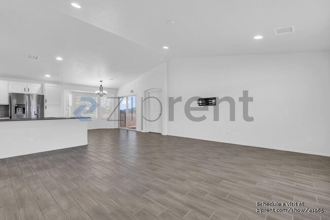 Building Photo - 1704 Tenen Pass Dr