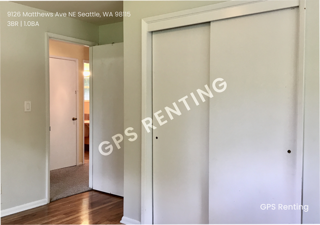 Building Photo - Matthews Beach 3 bd Available now!