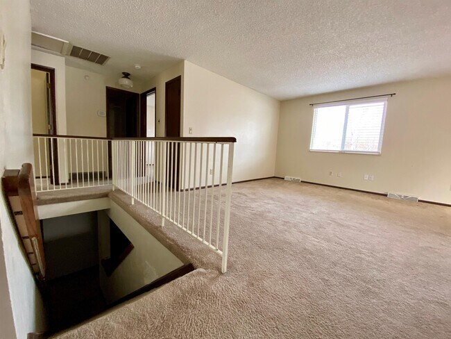 Foto del edificio - 10860 Utica Ct