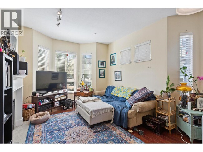 Photo du bâtiment - 160 Pembina St