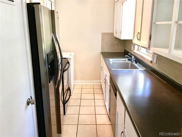 Foto del edificio - 2881 S Dahlia St