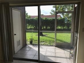 Building Photo - 8357 Royal Palm Blvd