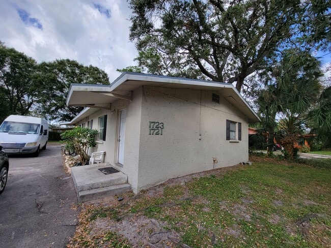 Photo - 1723 35th St Apartment