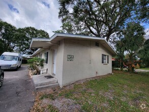 Building Photo - 1723 35th St