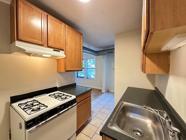 Foto del edificio - 1253 W Henderson
