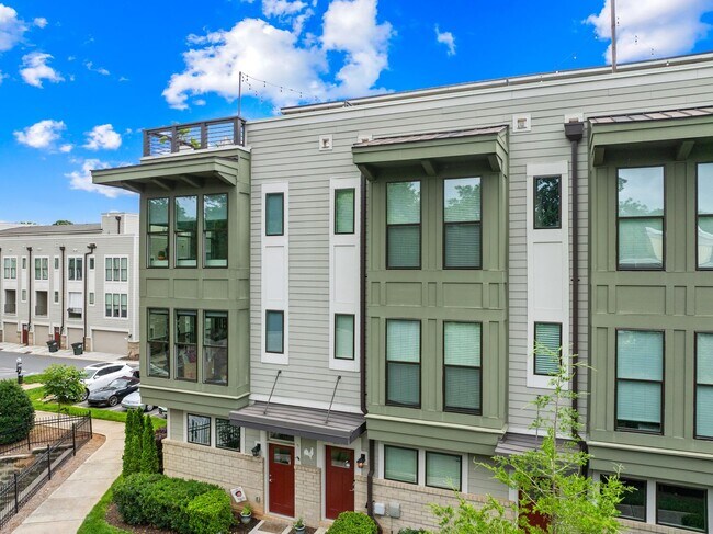 Foto del edificio - Beautiful Townhome in the Heart of Wesley Heights