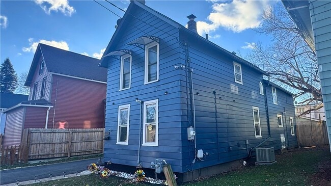 Foto del edificio - 57 Ferncliffe Dr