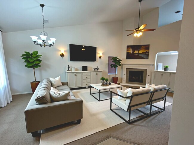 Building Photo - Flash Rental Reduction!