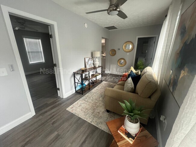 Foto del edificio - 2803 College St