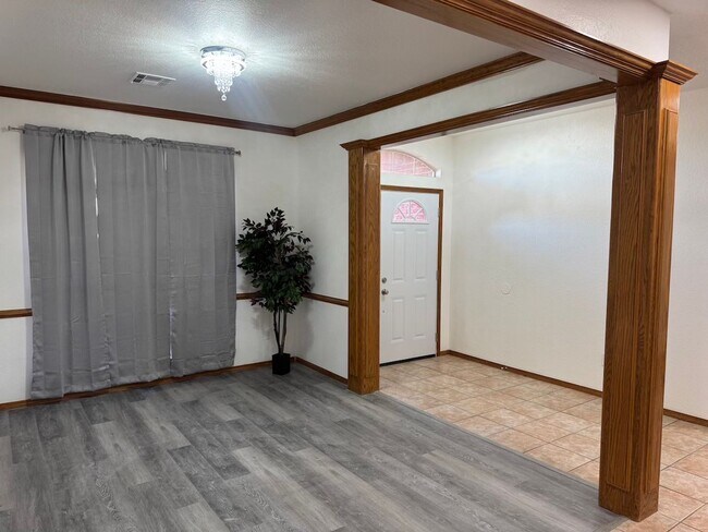 Foto del edificio - Comfortable Home in Moore