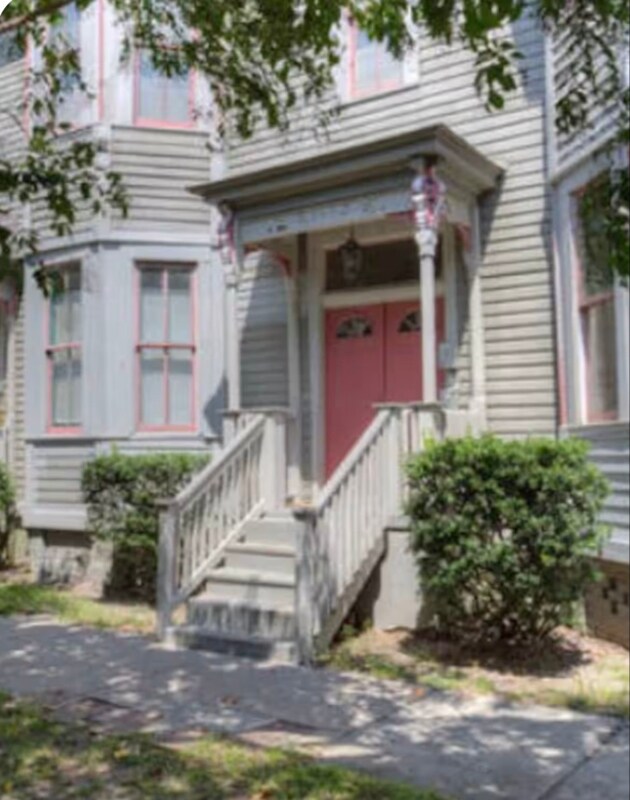 Foto principal - 318 W Hall St