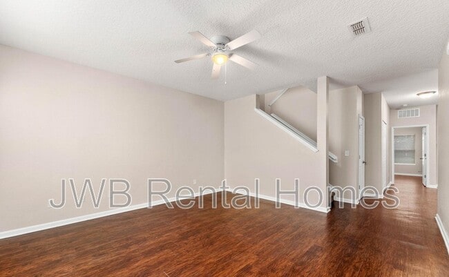 Building Photo - 4515 Wheeler Ave