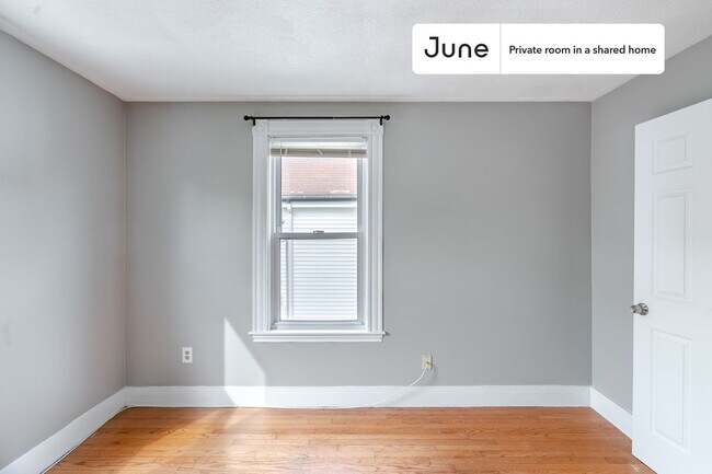 Foto del edificio - Room in Shared 6 bed/1.5 bath home in Somerville