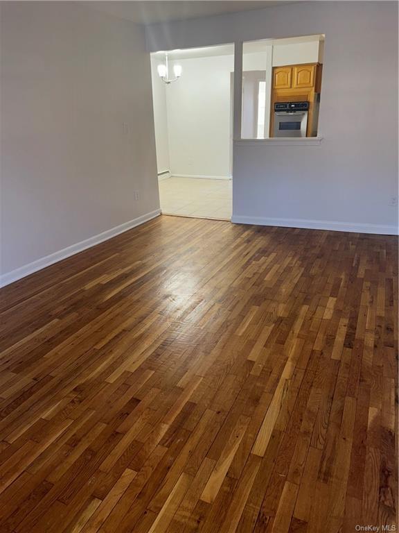 Foto del edificio - 1268 Metcalf Ave