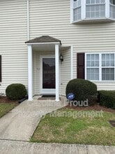 Building Photo - 4033 Cobblestone Dr