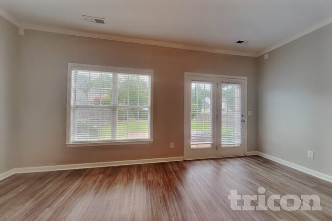 Building Photo - 5931 Bluestem Cir