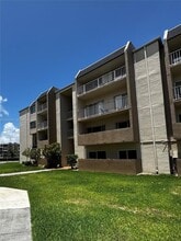 Building Photo - 7715 SW 86th St