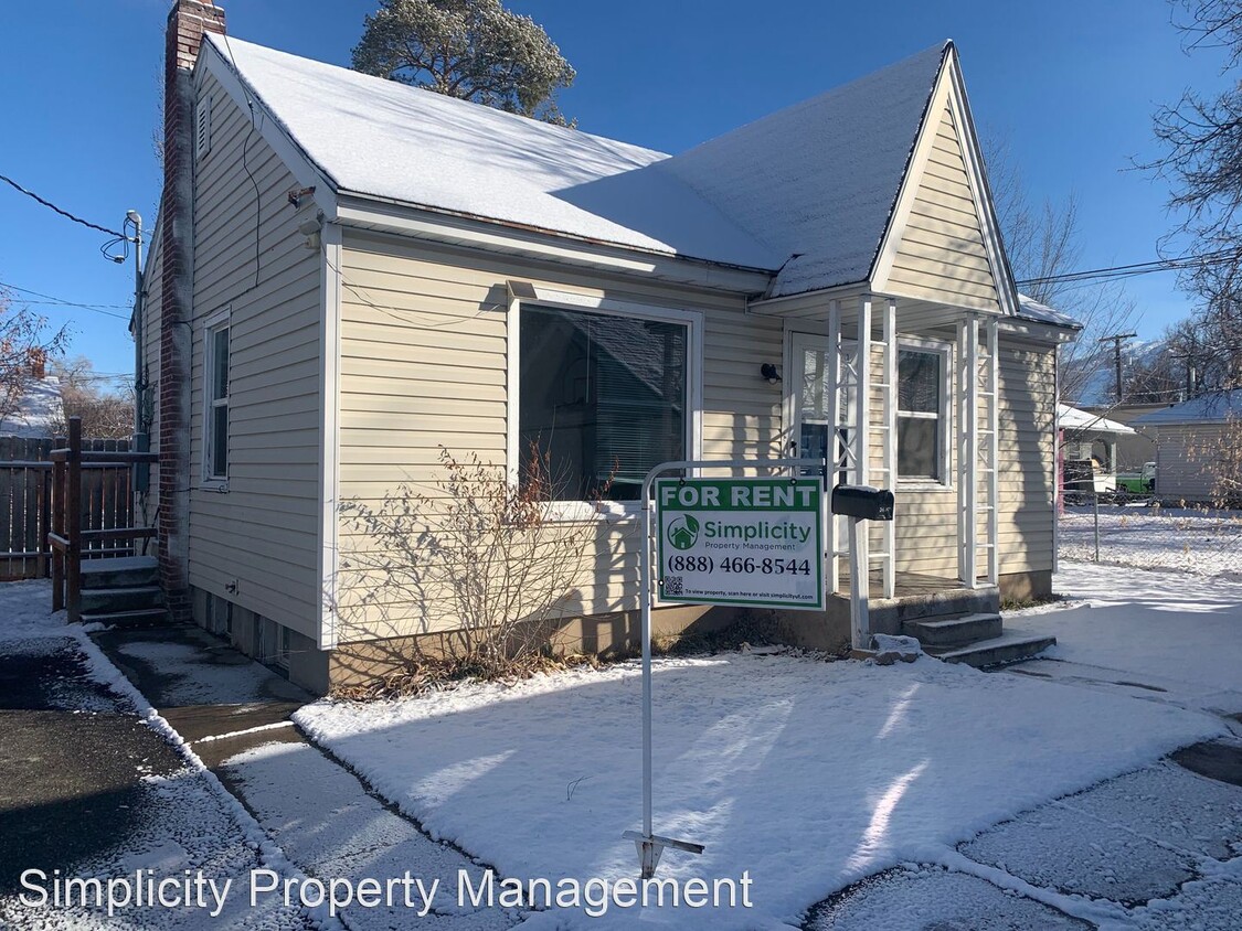 Primary Photo - 3 br, 1 bath House - 36.5 N 200 West