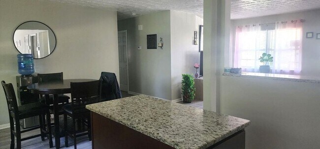 Building Photo - 4645 Praver Dr N