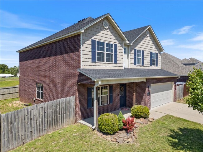 Building Photo - 4404 SW Fieldstone Blvd