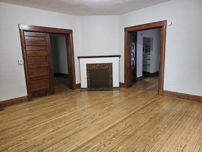 Foto del edificio - 508 S St Joseph St