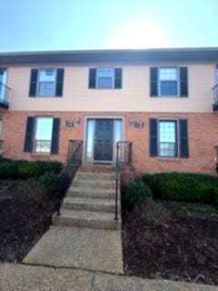 Foto del edificio - 5740 Brentwood Trace