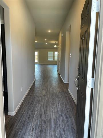 Foto del edificio - 2105 Maplewood Dr