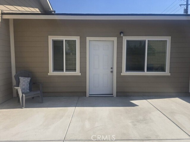 Foto principal - 241 N 2nd Ave
