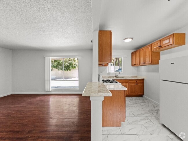 Building Photo - 4533 Pickford St