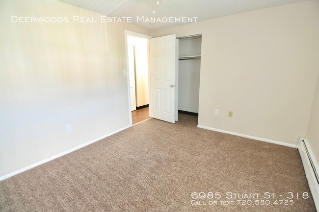 Foto del edificio - 6985 Stuart St