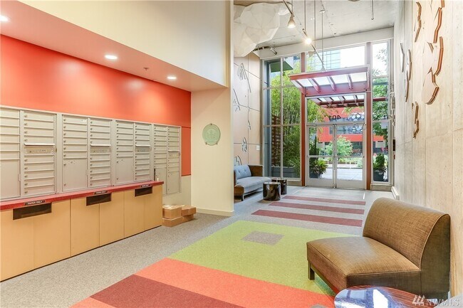 Entrada del edificio - 401 9th Ave N