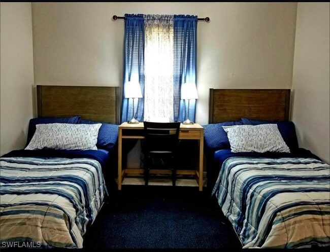 Building Photo - 1136 Michigan Ave