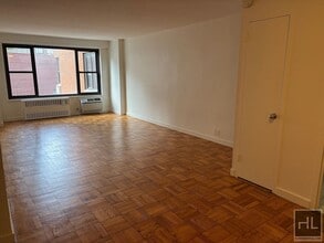 Building Photo - Fourth Avenue