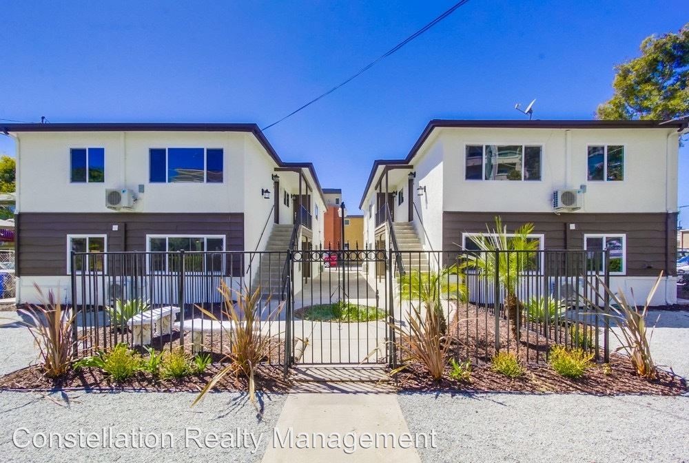 Primary Photo - 822-836 D Ave