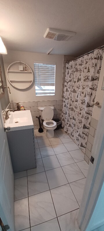 Building Photo - 256 S 1600 W St