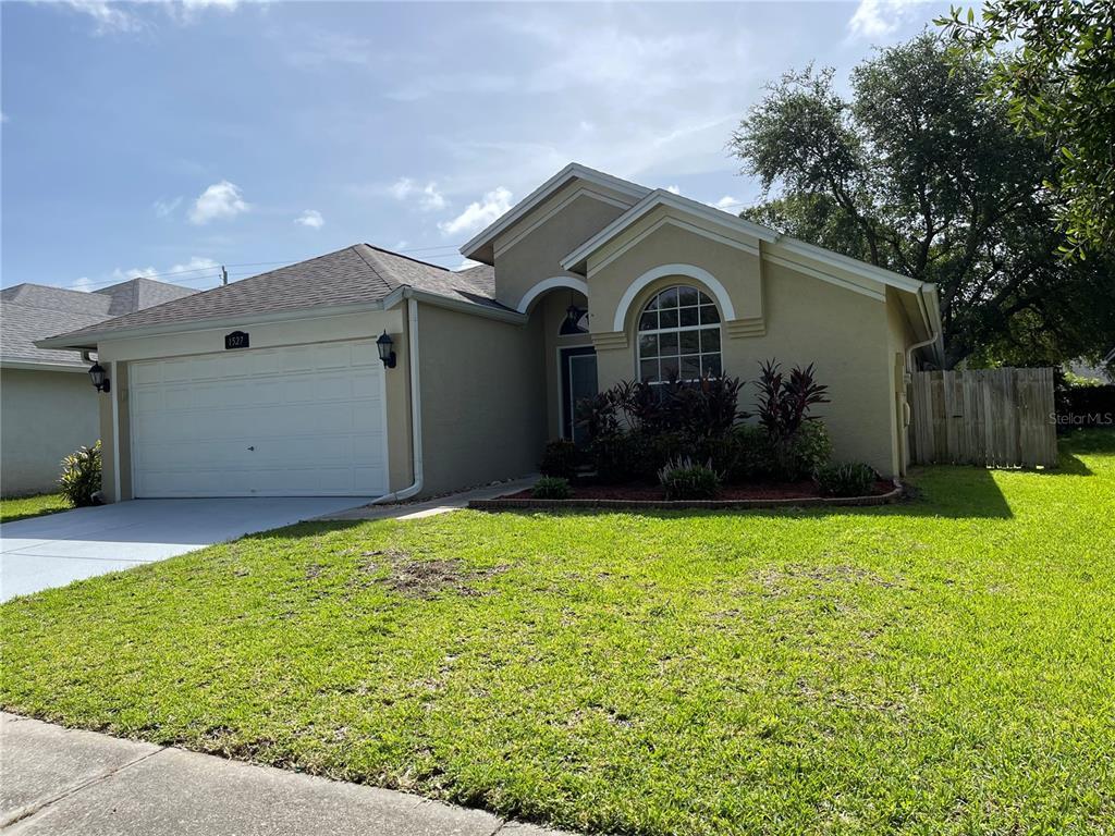 Foto principal - 1527 Scotch Pine Dr