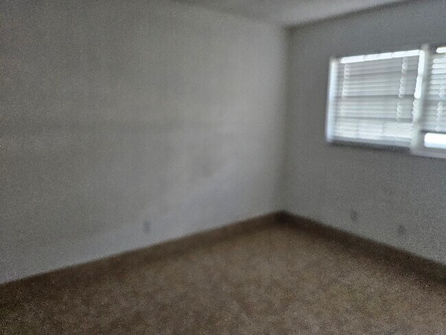 Foto del edificio - 580 Fairways Ln