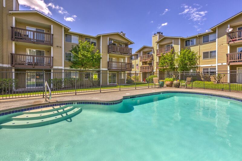 Mirabella Apartments