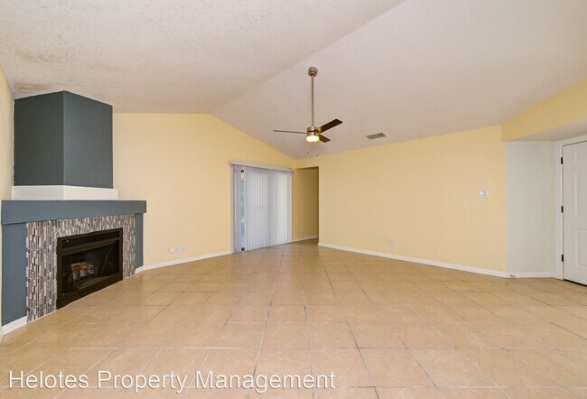Building Photo - 3 br, 2 bath House - 13002 Feather Ridge