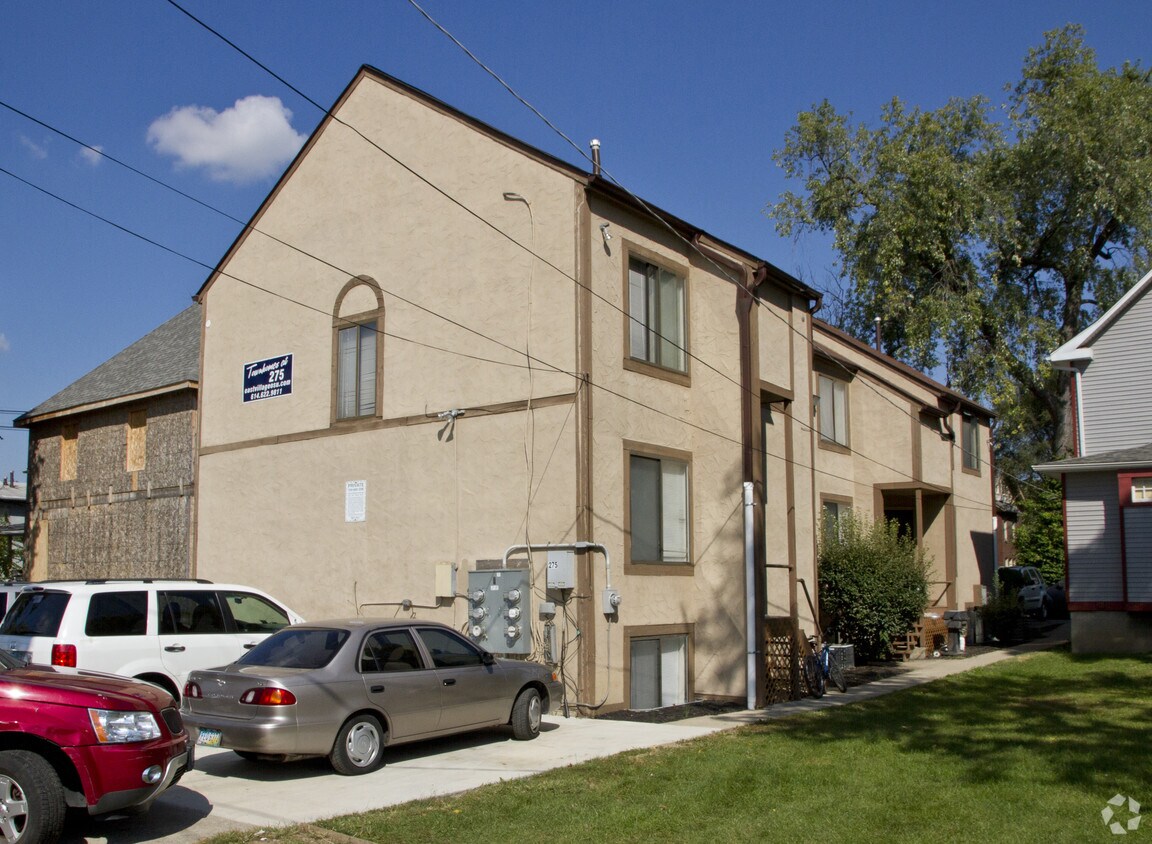 Townhomes at 275 Apartments in Columbus, OH