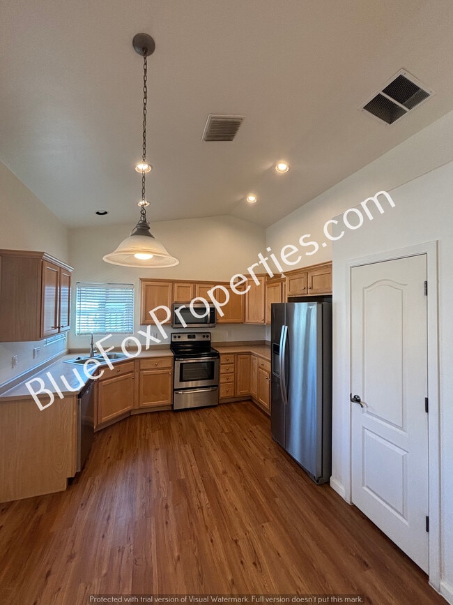 Building Photo - 2854 N Ramie Pl