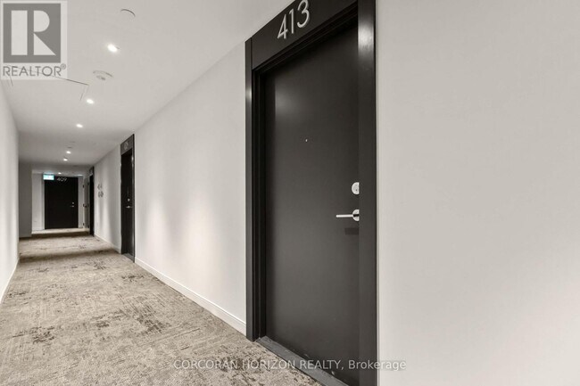 Photo du bâtiment - 7437 Kingston Rd