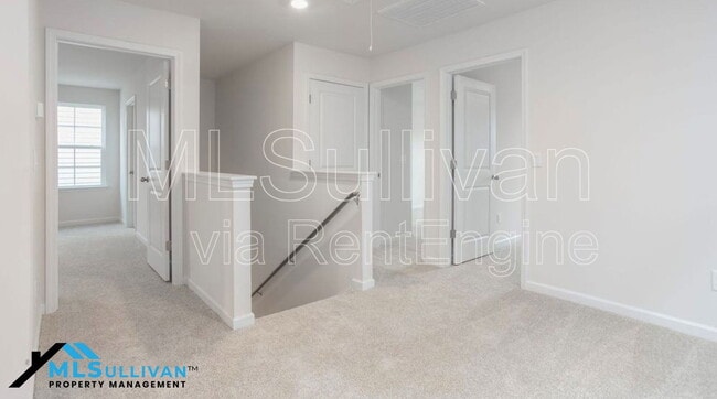 Building Photo - 2932 Egert Dr