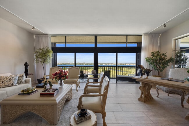 Foto del edificio - 2450 Presidential Way