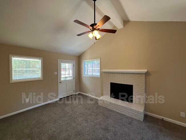 Foto del edificio - 740 Frayser Dr