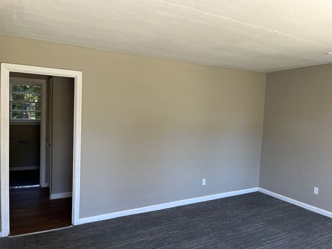 Building Photo - **UPCOMING PROPERTY**Total Electric 2 Bedr...